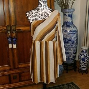 NWT🧡"SASSY" MULTI COLOR  ONE SHOULDER DRESS